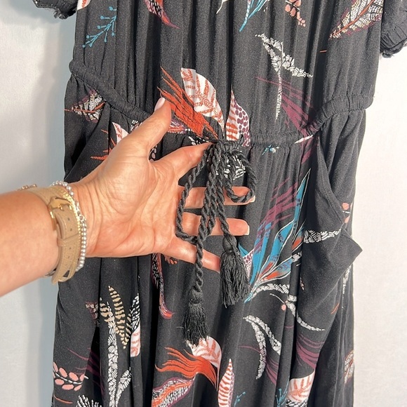 Torrid Midi Challis Puff Sleeve Dress size 00x - Picture 5 of 10